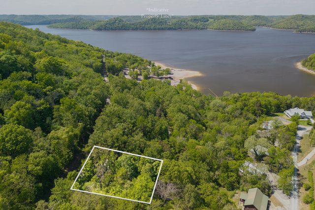 280 Hurricane Hill Rd, Silver Point, TN 38582