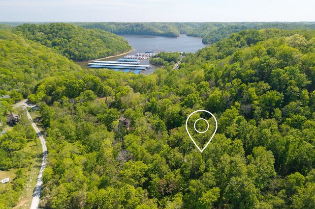 280 Hurricane Hill Rd, Silver Point, TN 38582