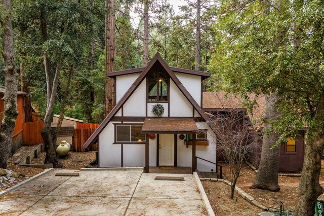 52515 Sunset Drive, Idyllwild, CA 92549
