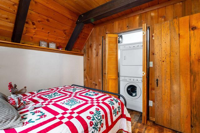 52515 Sunset Drive, Idyllwild, CA 92549