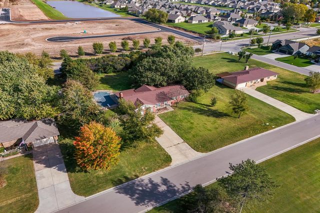 637 N Wheatland Pl, Wichita, KS 67235