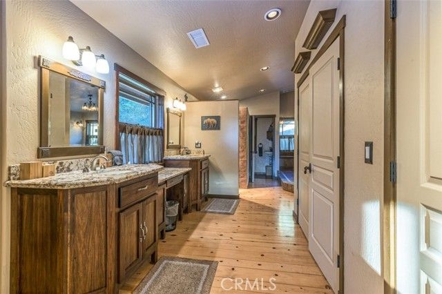 42203 Oak Lane, Oakhurst, CA 93644