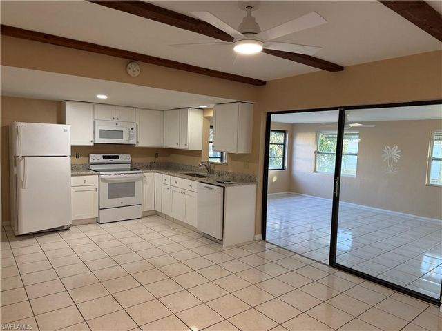 234 Oakside ST, Lehigh Acres, FL 33936