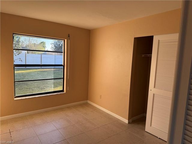 234 Oakside ST, Lehigh Acres, FL 33936