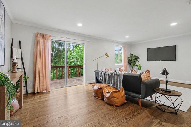 318 KIMRICK, Lutherville Timonium, MD 21093