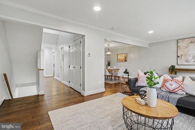318 KIMRICK, Lutherville Timonium, MD 21093
