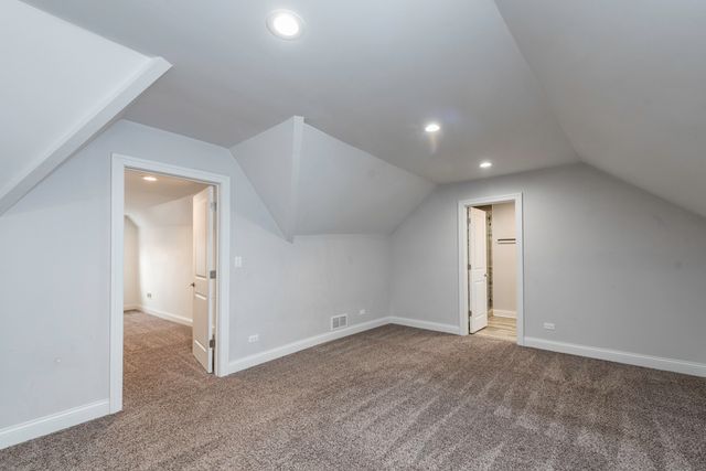 33715 N Lake Shore Drive, Grayslake, IL 60030