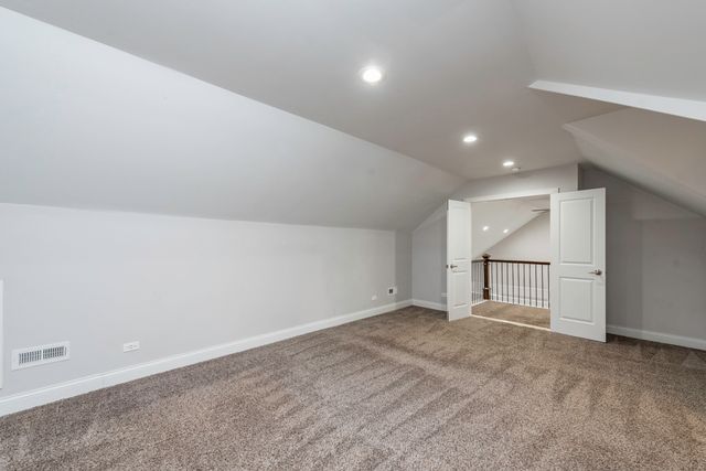 33715 N Lake Shore Drive, Grayslake, IL 60030