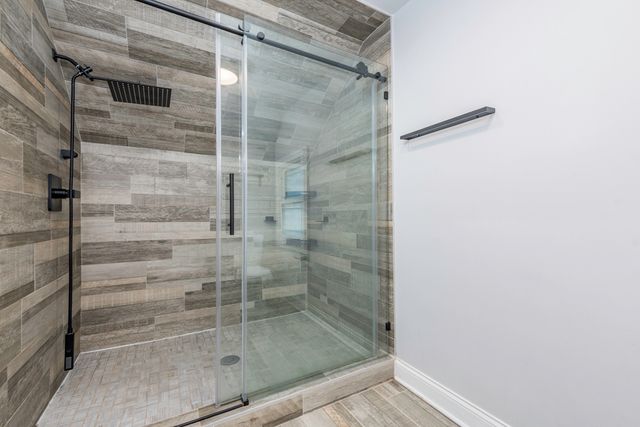 33715 N Lake Shore Drive, Grayslake, IL 60030