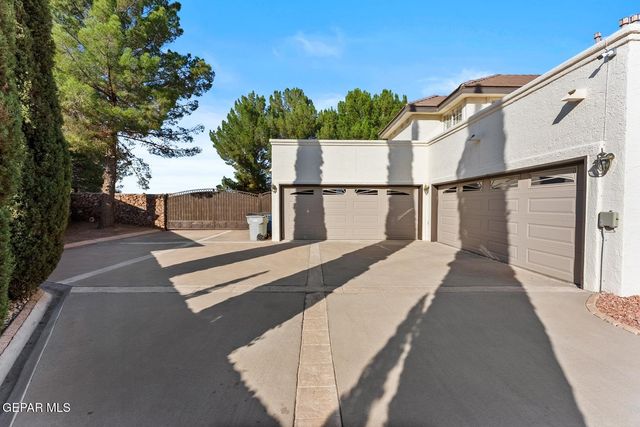 2000 PASEO DEL PRADO Drive, El Paso, TX 79936