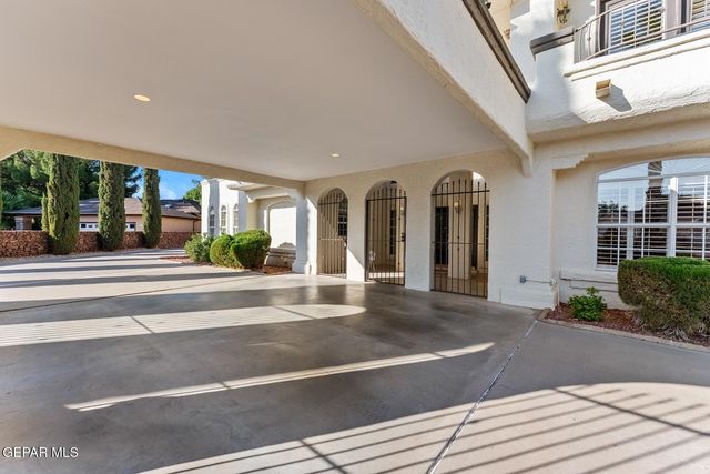 2000 PASEO DEL PRADO Drive, El Paso, TX 79936