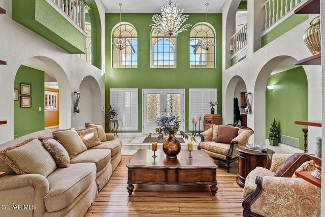 2000 PASEO DEL PRADO Drive, El Paso, TX 79936