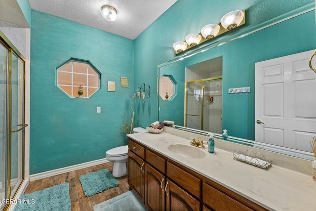 2000 PASEO DEL PRADO Drive, El Paso, TX 79936