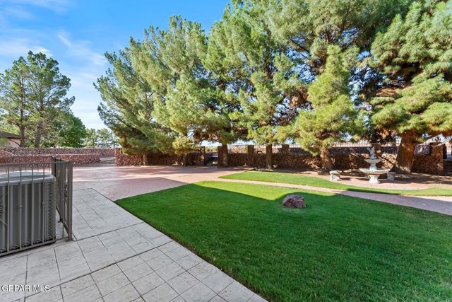 2000 PASEO DEL PRADO Drive, El Paso, TX 79936