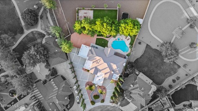 2000 PASEO DEL PRADO Drive, El Paso, TX 79936