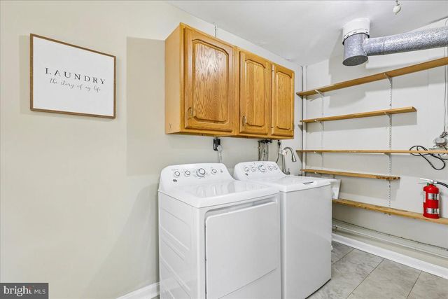 8407 STOCKADE DR, Alexandria, VA 22308