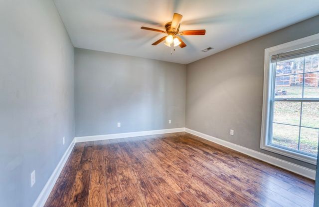 807 Clear Creek Rd, Pulaski, TN 38478