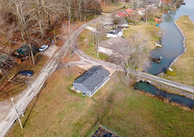 807 Clear Creek Rd, Pulaski, TN 38478