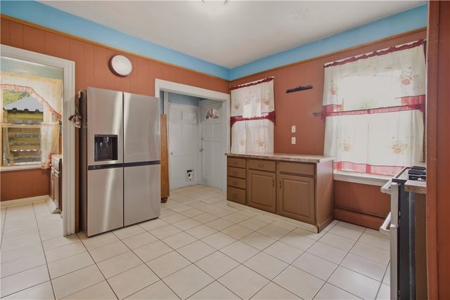 1003 Douglas Avenue, Providence, RI 02904