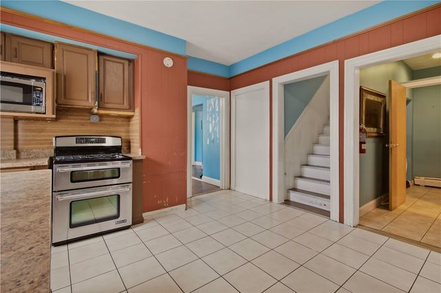 1003 Douglas Avenue, Providence, RI 02904
