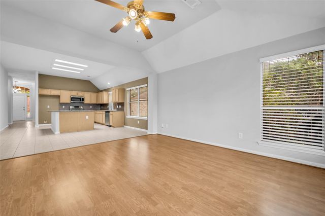 4109 Oak Point Drive, Pearland, TX 77581