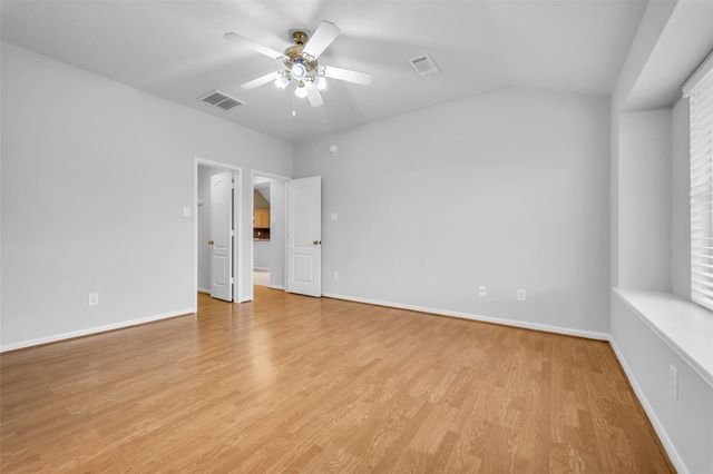 4109 Oak Point Drive, Pearland, TX 77581