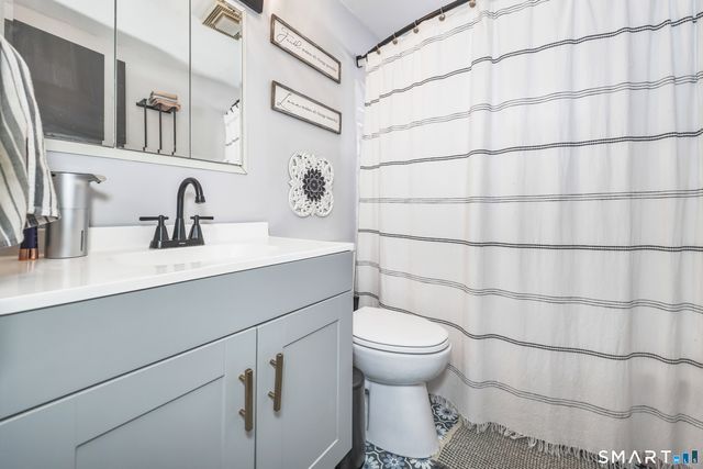 14 Wilkes Road, Danbury, CT 06811