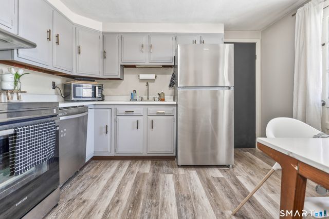 14 Wilkes Road, Danbury, CT 06811