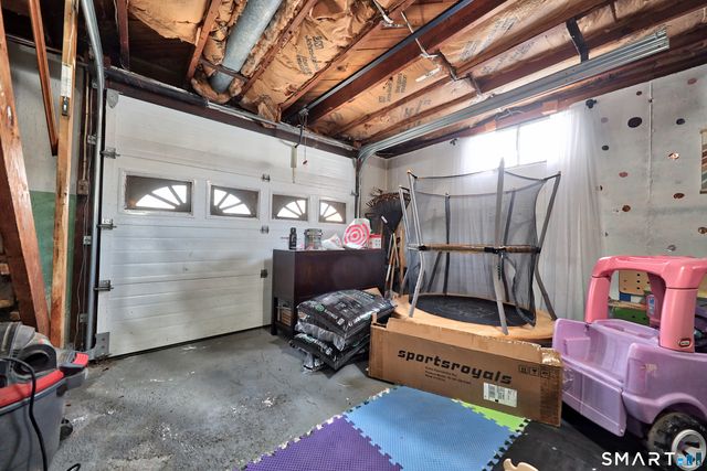 14 Wilkes Road, Danbury, CT 06811