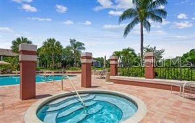 10263 GANDY BOULEVARD N 311, St Petersburg, FL 33702