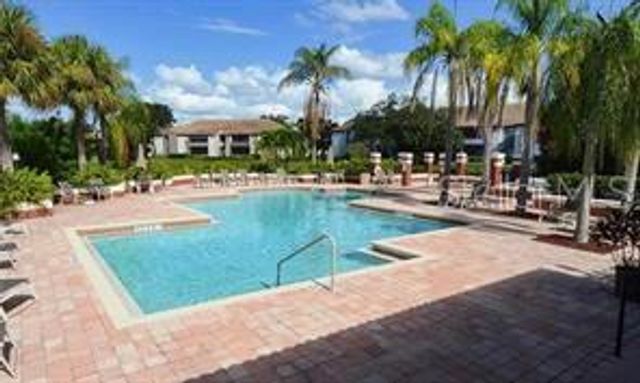 10263 GANDY BOULEVARD N 311, St Petersburg, FL 33702