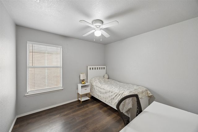 9087 River Falls Drive, Fort Worth, TX 76118