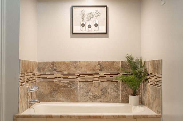 522 River Plantation Drive, Conroe, TX 77302