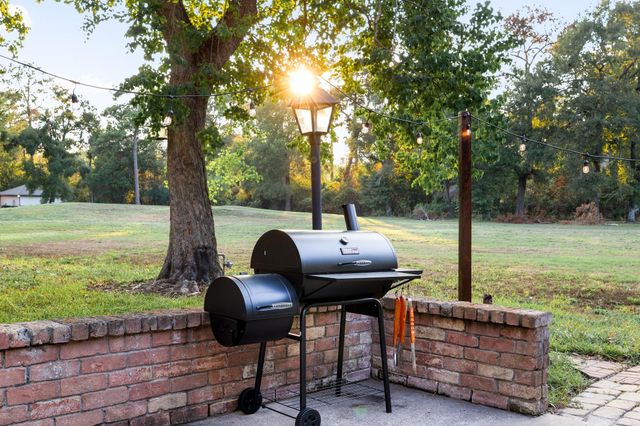 522 River Plantation Drive, Conroe, TX 77302