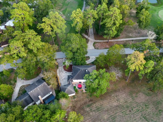 522 River Plantation Drive, Conroe, TX 77302