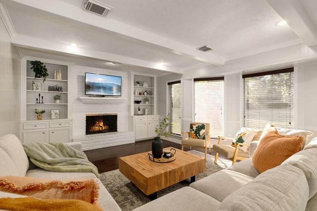 522 River Plantation Drive, Conroe, TX 77302