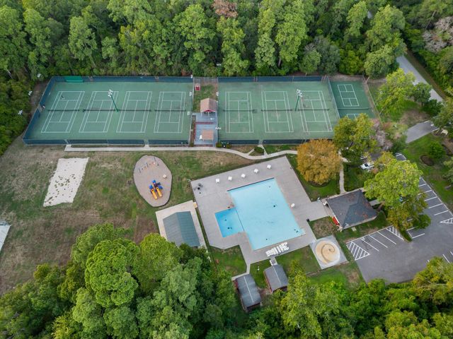 522 River Plantation Drive, Conroe, TX 77302