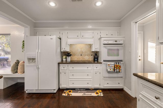 522 River Plantation Drive, Conroe, TX 77302