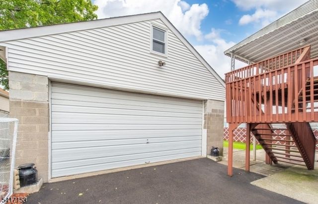 108 Jefferson Pl, Totowa Boro, NJ 07512