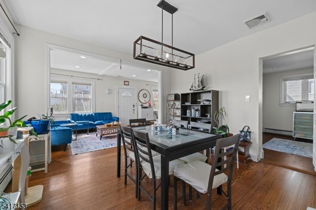 108 Jefferson Pl, Totowa Boro, NJ 07512