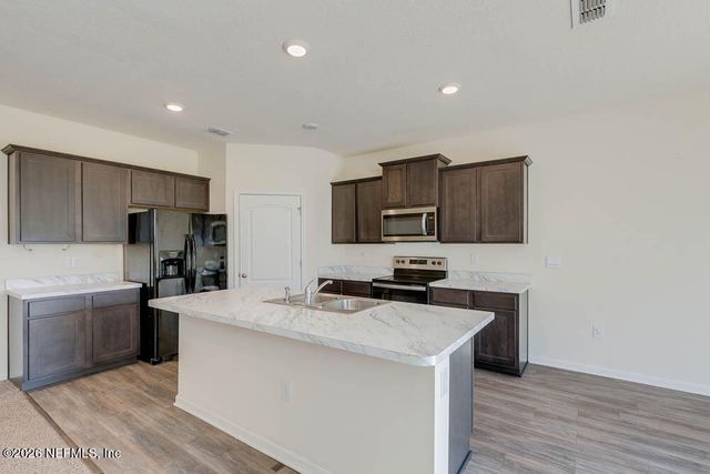 9080 TAHOE Lane, Jacksonville, FL 32222