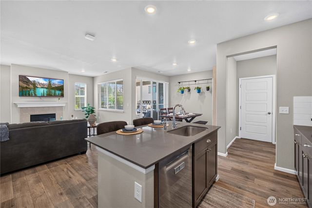 32831 Ten Trails Parkway SE, Black Diamond, WA 98010
