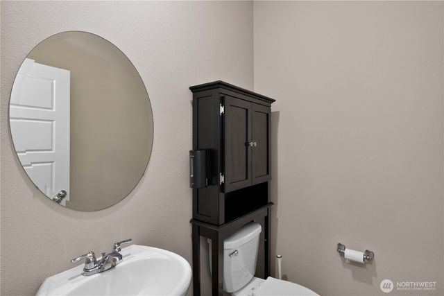 32831 Ten Trails Parkway SE, Black Diamond, WA 98010