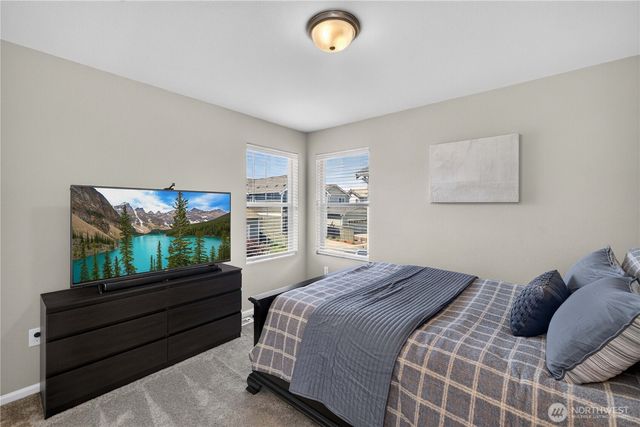 32831 Ten Trails Parkway SE, Black Diamond, WA 98010