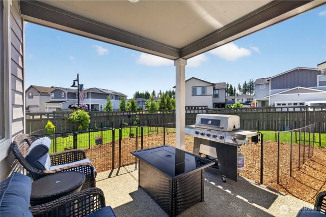 32831 Ten Trails Parkway SE, Black Diamond, WA 98010