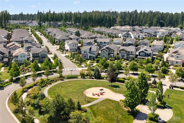 32831 Ten Trails Parkway SE, Black Diamond, WA 98010