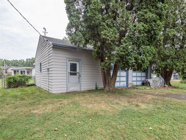 350 Frakes Street, Vicksburg, MI 49097