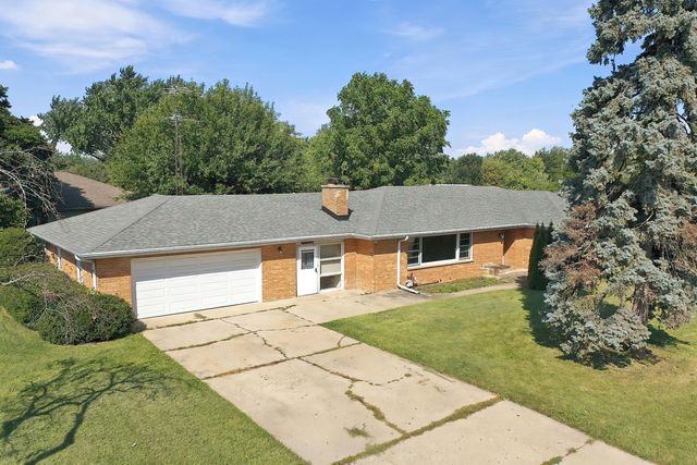 315 N Timothy Lane, Mchenry, IL 60050