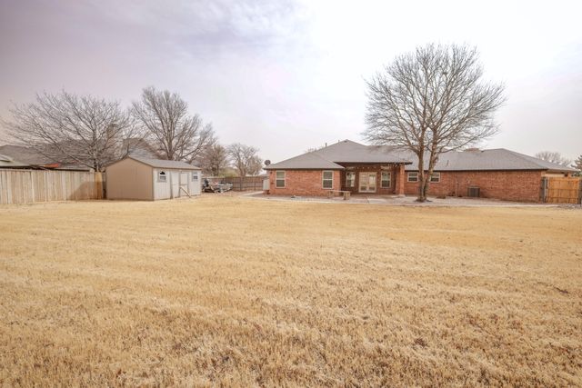 6522 15th Drive, Lubbock, TX 79416