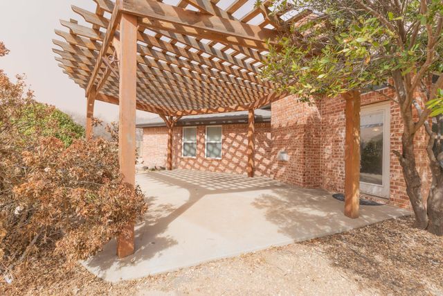 6522 15th Drive, Lubbock, TX 79416
